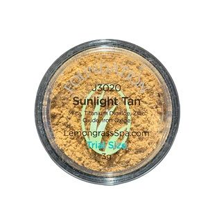 Unopened Lemongrass Spa Sunlight Tan Mineral Foundation (3 gram)